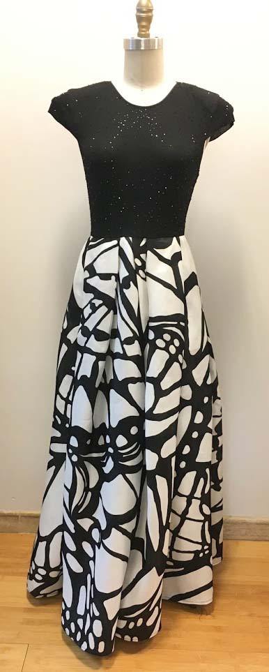  Black and White Gown by Naeem Khan