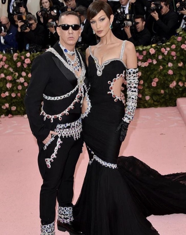 Moschino Dress Wore by Bella Hadid and Jeremy Scott